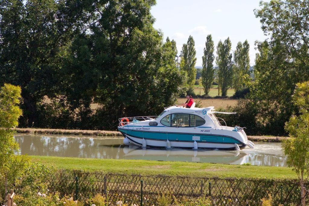 Logis Hotel Terre De Loire ベルヴィル 部屋 写真