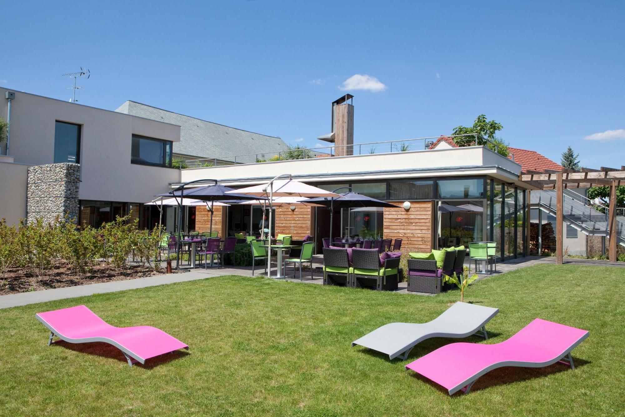 Logis Hotel Terre De Loire ベルヴィル エクステリア 写真