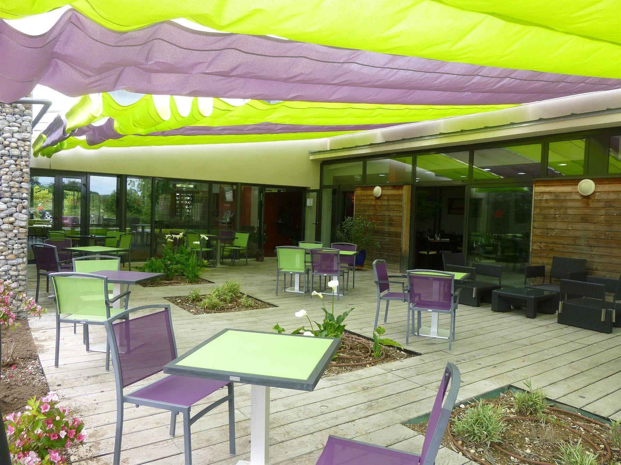 Logis Hotel Terre De Loire ベルヴィル エクステリア 写真
