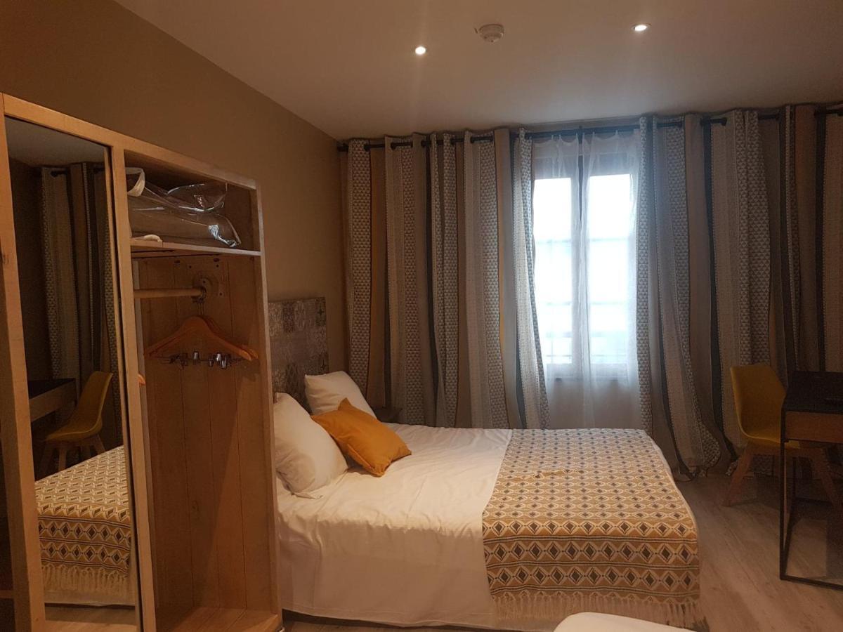 Logis Hotel Terre De Loire ベルヴィル エクステリア 写真