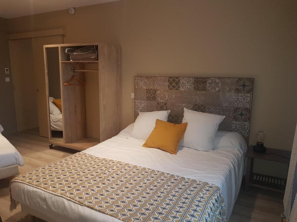 Logis Hotel Terre De Loire ベルヴィル エクステリア 写真